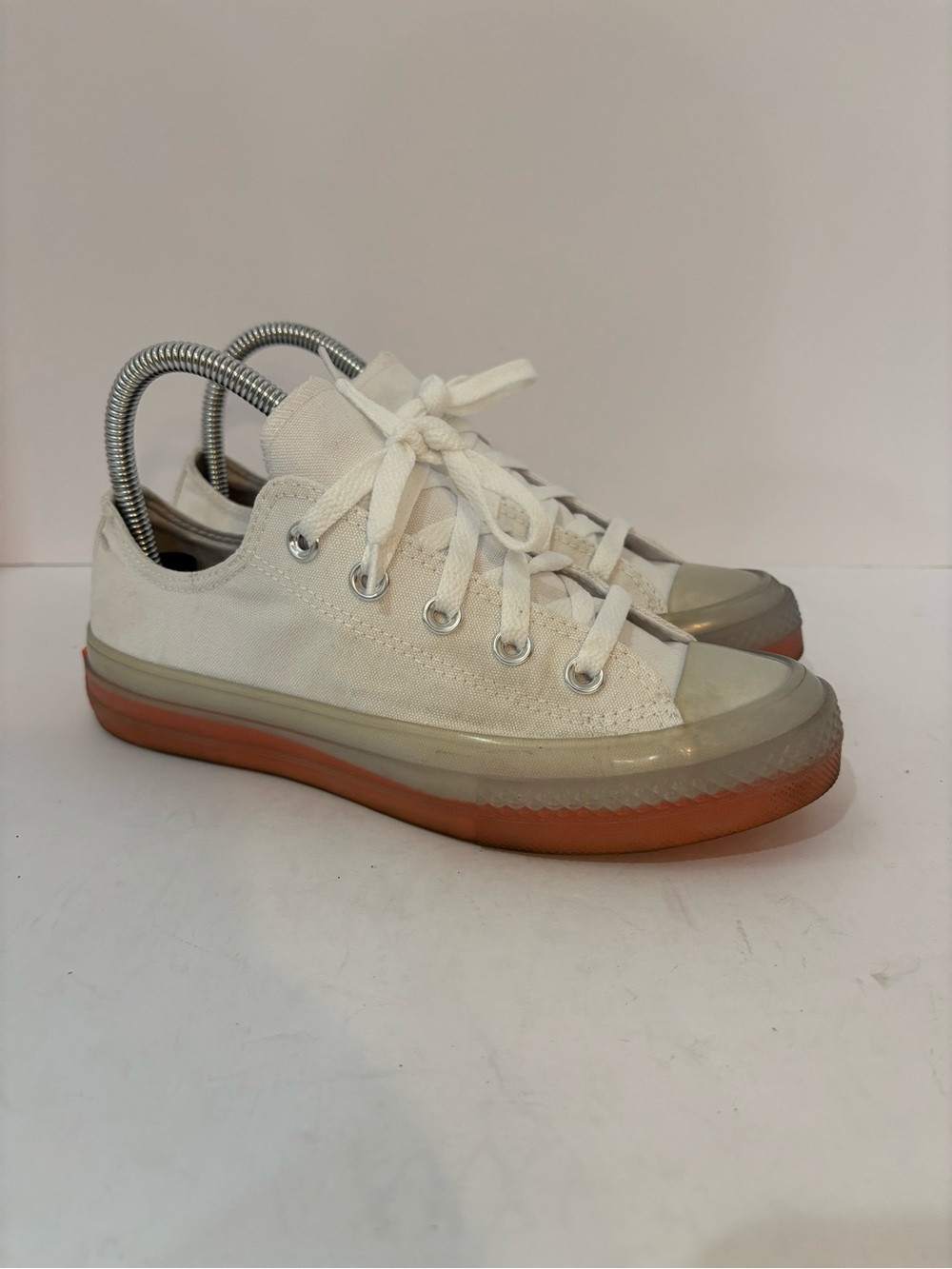 Converse White Low-Top Canvas Sneakers with Silver Eyelets size 4